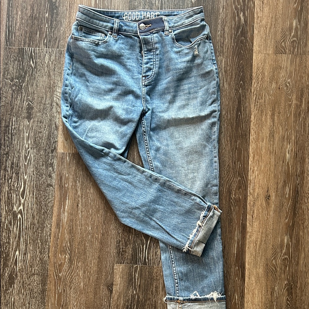 Good HART Women's Cropped Blue Jeans